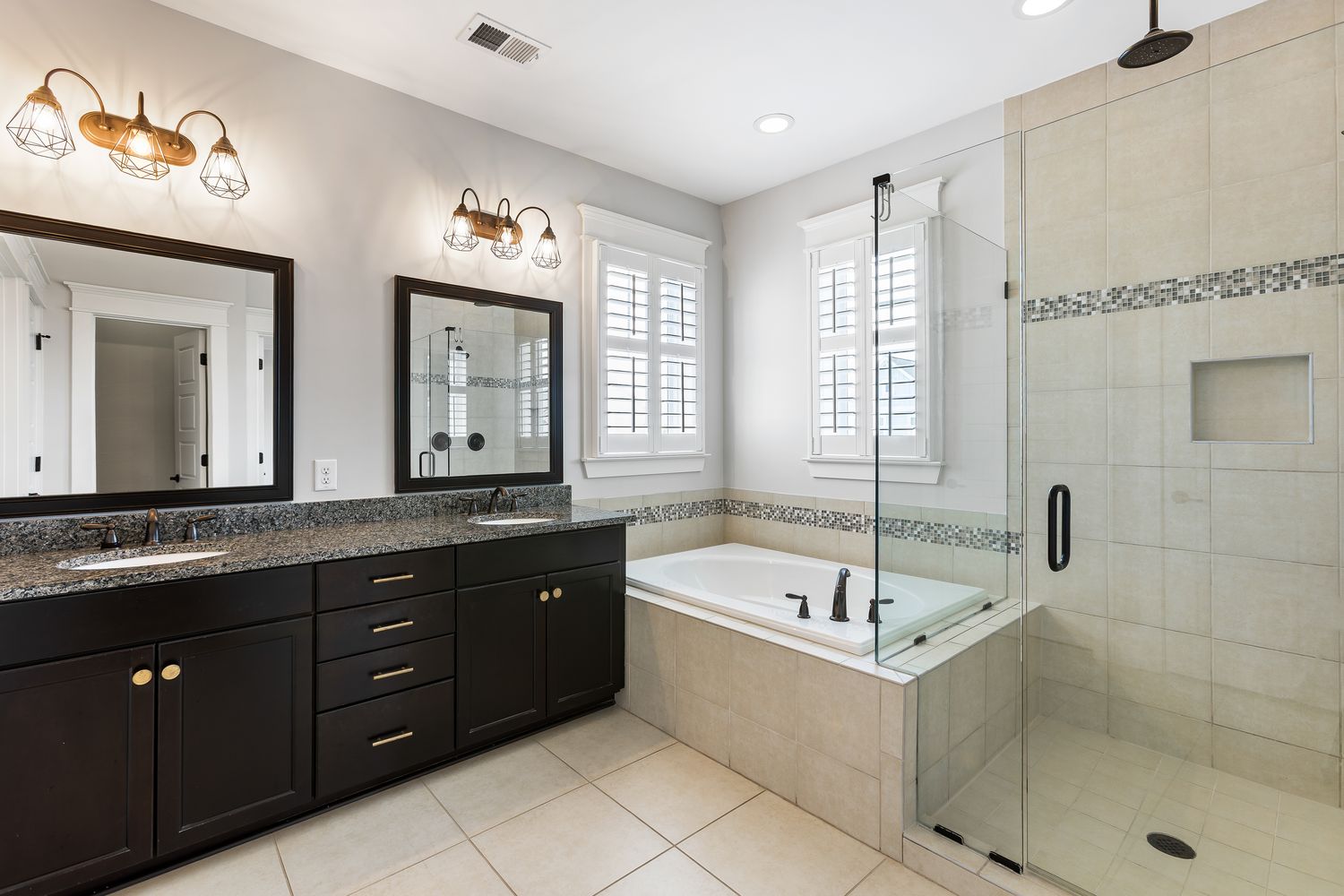 Josiah St — interior real estate photography, Charleston SC