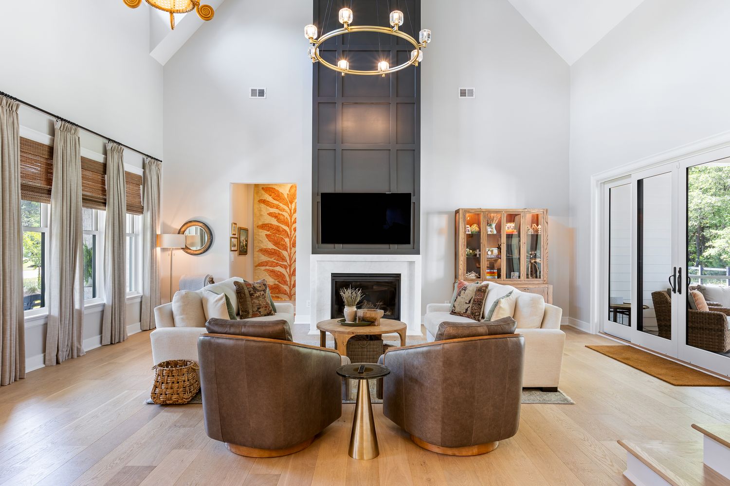 Reese Ln — Great Room — interior real estate photography, Charleston SC
